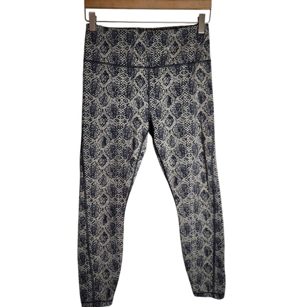 Athleta Leggings Women's Small Ultimate 7/8 Snakeskin Pockets Yoga Running‎